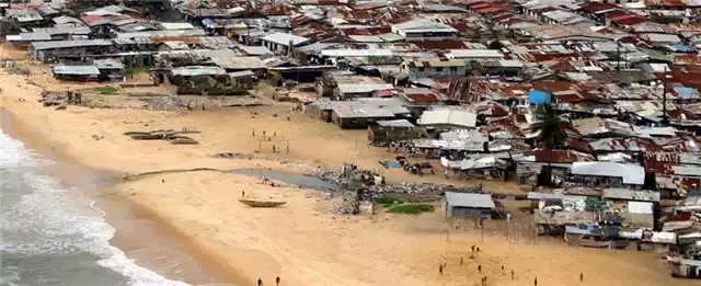 从cctv5到cctv6的男人,从cctv5走到cctv1的两个人