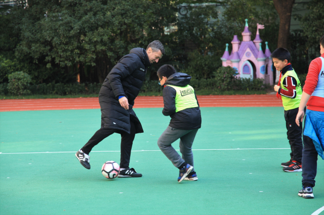 中国大力发展校园足球政策,国家对校园足球有什么规定和战略