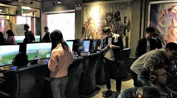 一款游戏精彩刺激火爆,网吧很火的一款游戏