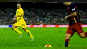 十大任意球梅西,梅西经典射门动作图片