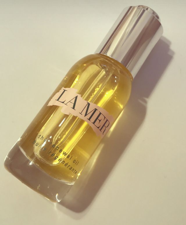 连Angelababy都怕的秋冬卡粉问题，用这10款美容油就能搞定！