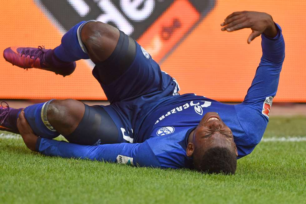 沙尔克3000万前锋满血复活，给他精神鼓舞的却是一位网坛巨星