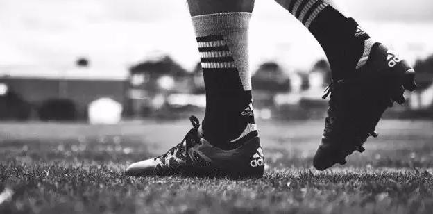 踢球最无奈的时候,踢球到瓶颈期谁也过不了