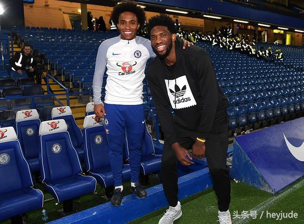 足坛篮坛,足坛夫妻最萌身高差