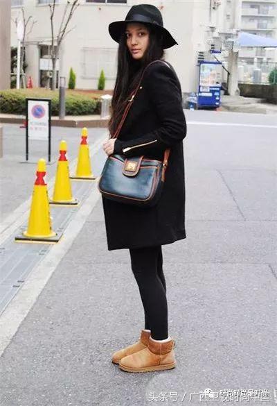 冬天太冷穿雪地靴又不好看,雪地靴怎么过寒冬