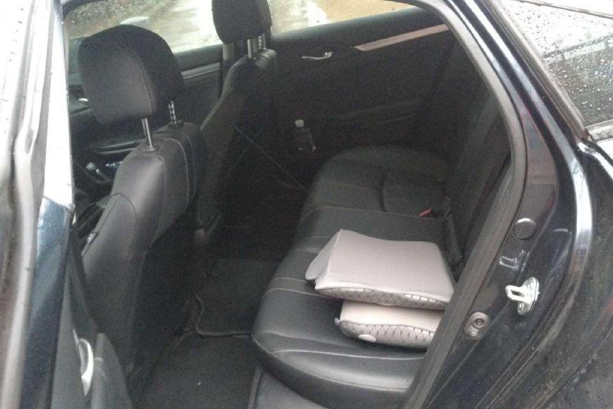 16年的十代思域值不值得入手 (十代思域9万公里值得入手吗)