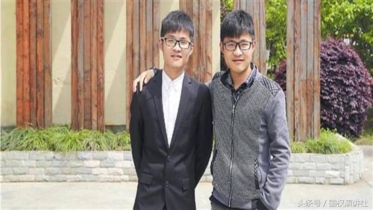 双胞胎高考前的故事,双胞胎考上复旦大学家庭贫困