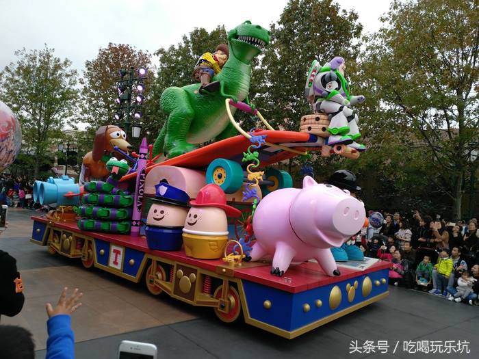 上海迪士尼住宿攻略两日游,上海迪士尼春节旅游攻略