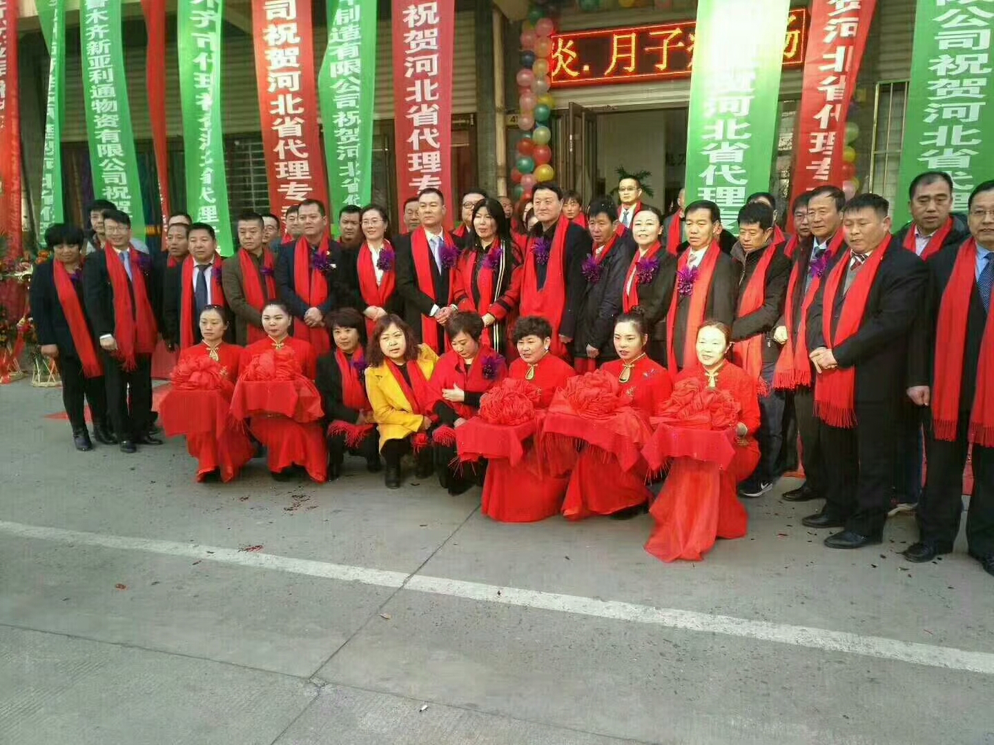 不忘初心继续前进合作共赢第几集,2020不忘初心砥砺前行英语