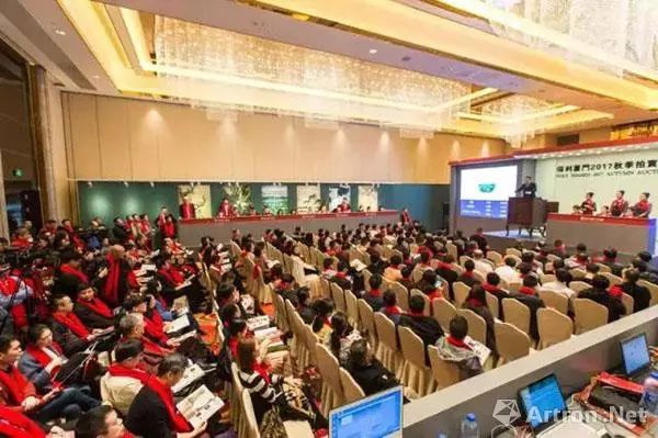 保利厦门拍卖元青花4百多万成交,保利春拍亿元瓷器