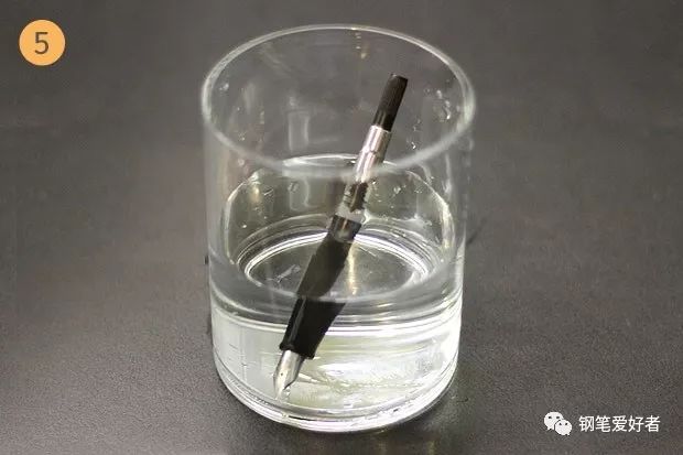 钢笔清洗窍门,钢笔清洗