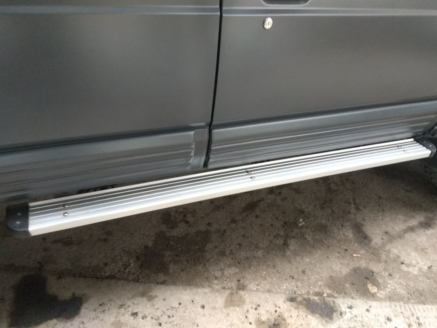 老大爷一个人的视频,运良途乐y60翻新