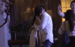 尴闻｜pgone粉丝好似*教邪**入侵？刘亦菲发微博被脑补狗血大戏？