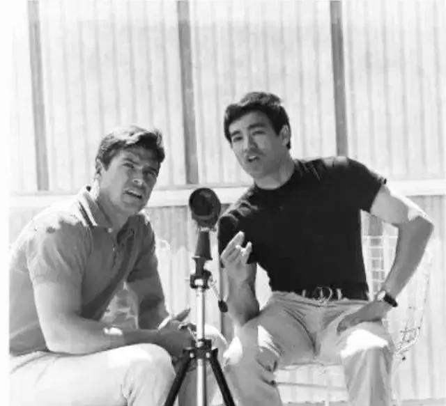 李小龙武术界第一人,华人巨星李小龙