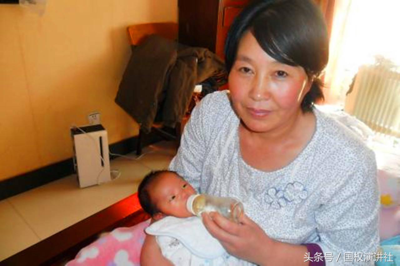 双胞胎高考前的故事,双胞胎考上复旦大学家庭贫困