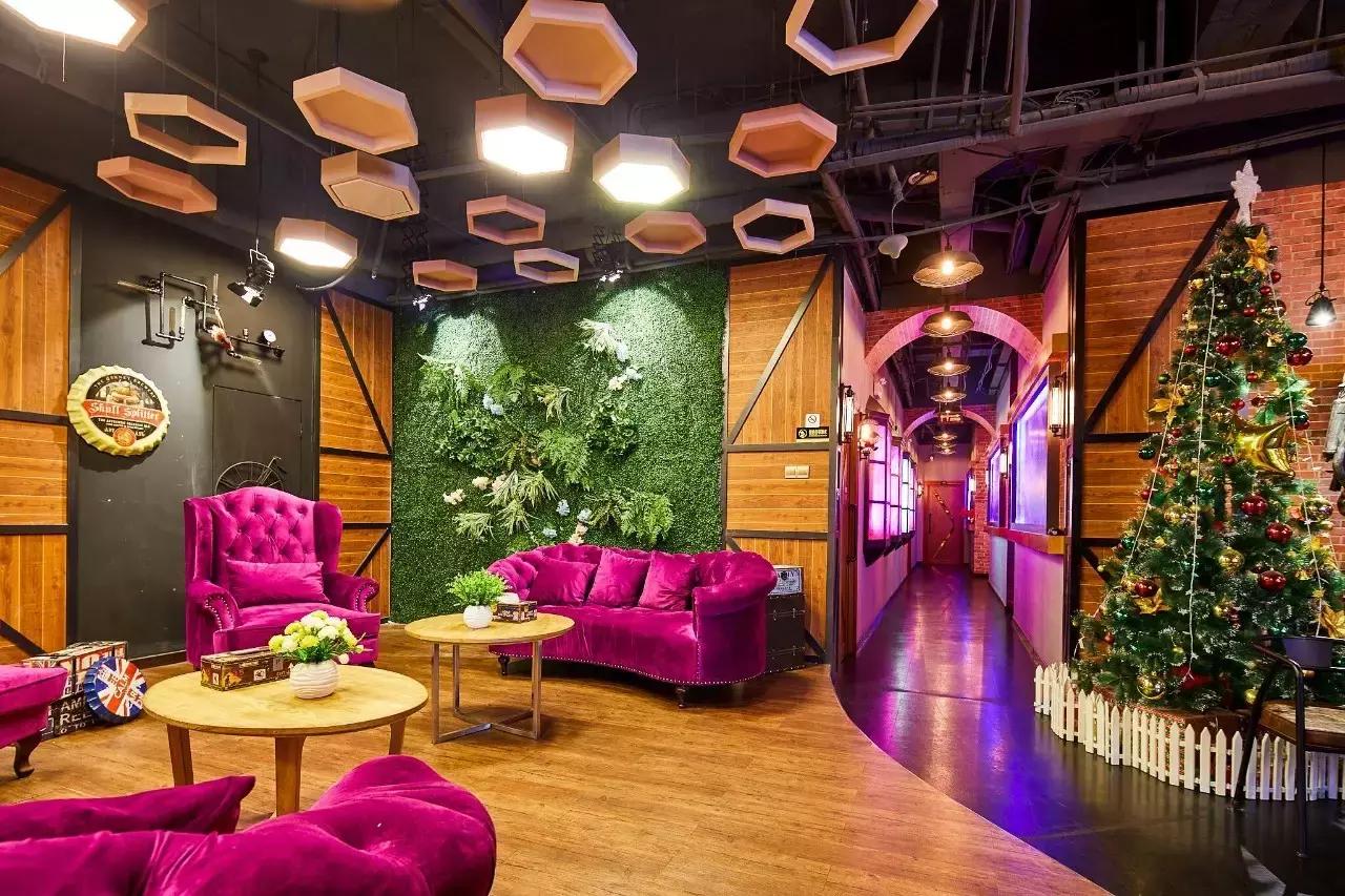 周末别墅轰趴,成都适合10-15人聚会的别墅轰趴