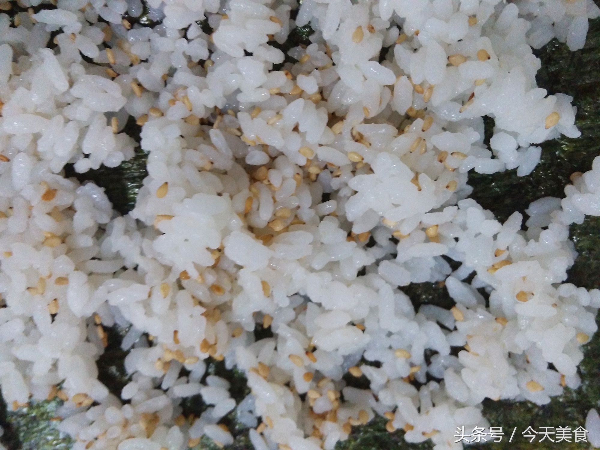 寿司和紫菜包饭别傻傻分不清，教大家怎么做紫菜包饭，好吃又营养