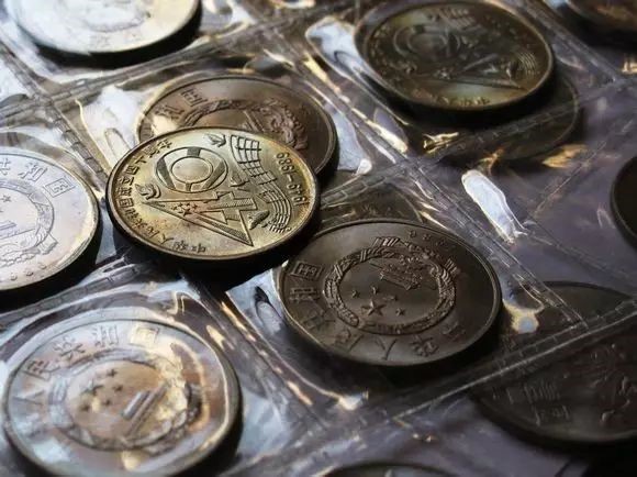 纪念币防止生锈,纪念币防氧化方法