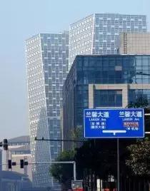 重庆到三亚的客车票价,重庆到三亚来回特价机票