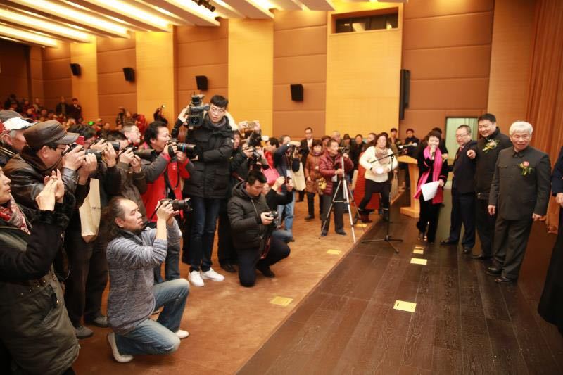 韩煜书法展在中国,韩煜和他的书法创作团队