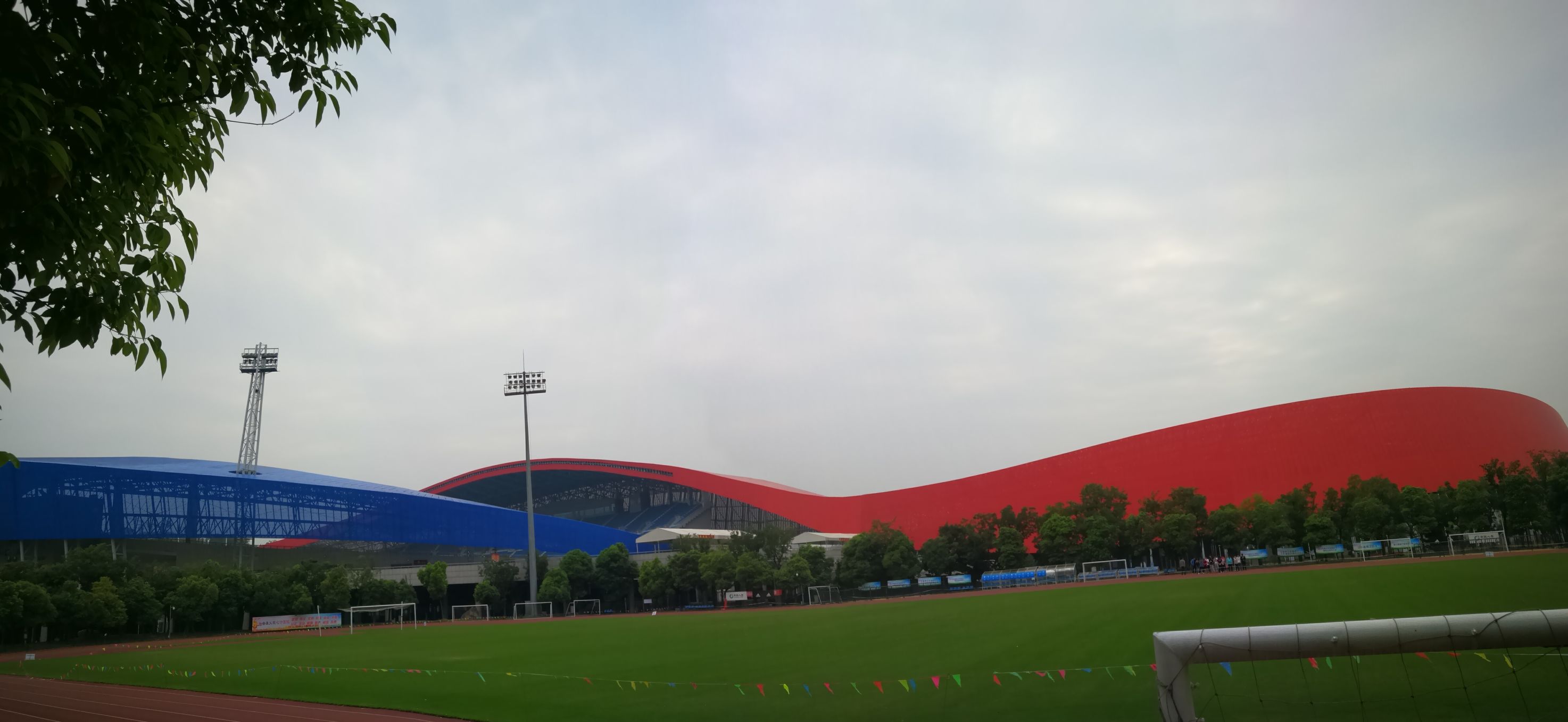 镇江市地标建筑,镇江新体育馆项目