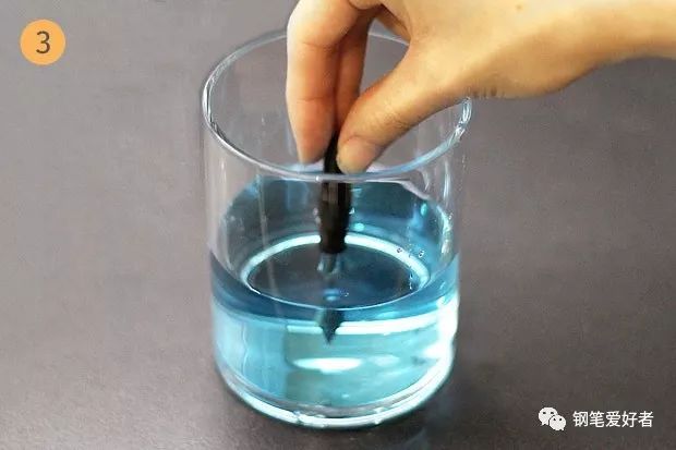 钢笔清洗窍门,钢笔清洗