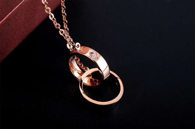 5毛钱辨真假,五毛钱怎么辨真假