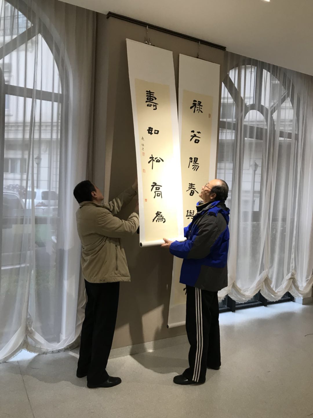 韩煜书法展在中国,韩煜和他的书法创作团队