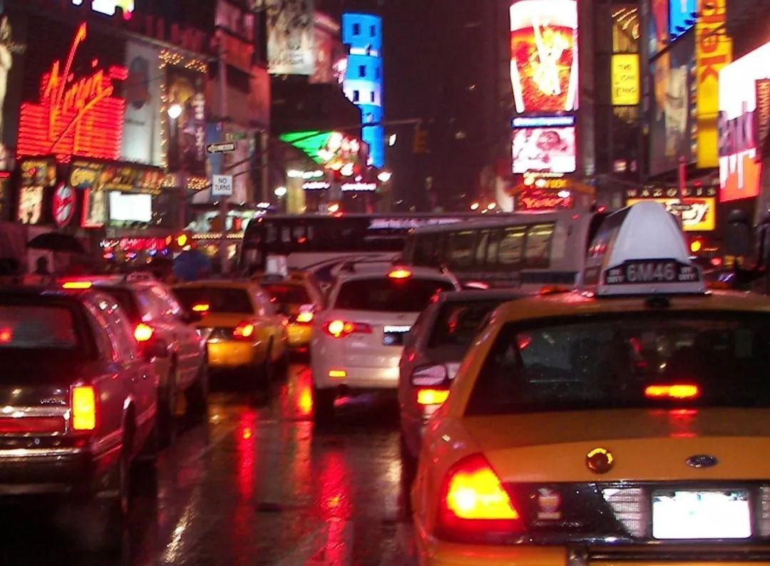 「终结篇」这是玩命的CES，这是玩票的CES｜甲子光年