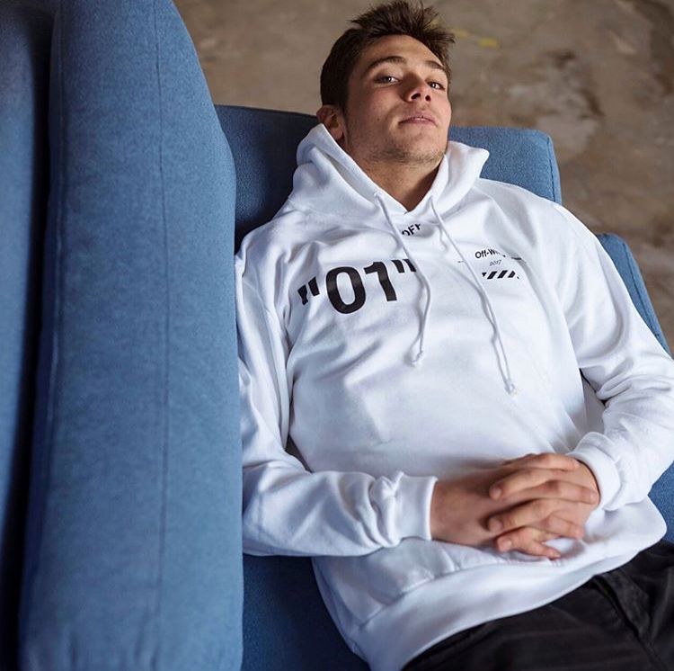 max98高达红,max98猛龙鞋