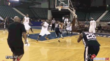 最简单最高效的过人方式,1分钟学会过人技巧