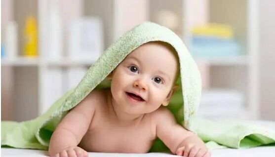 淹脖子脖子红怎么办,宝宝脖子淹红怎么晾脖子