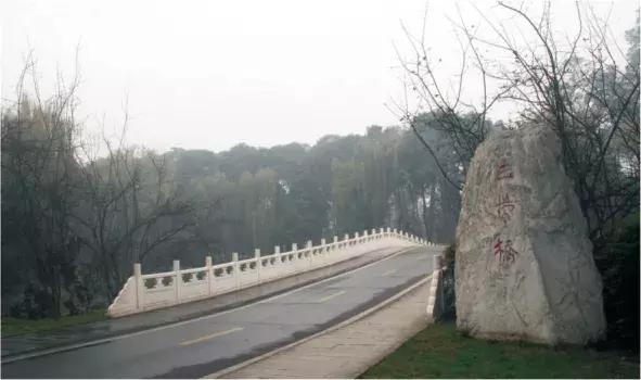 成都红色胜景概览——金牛宾馆