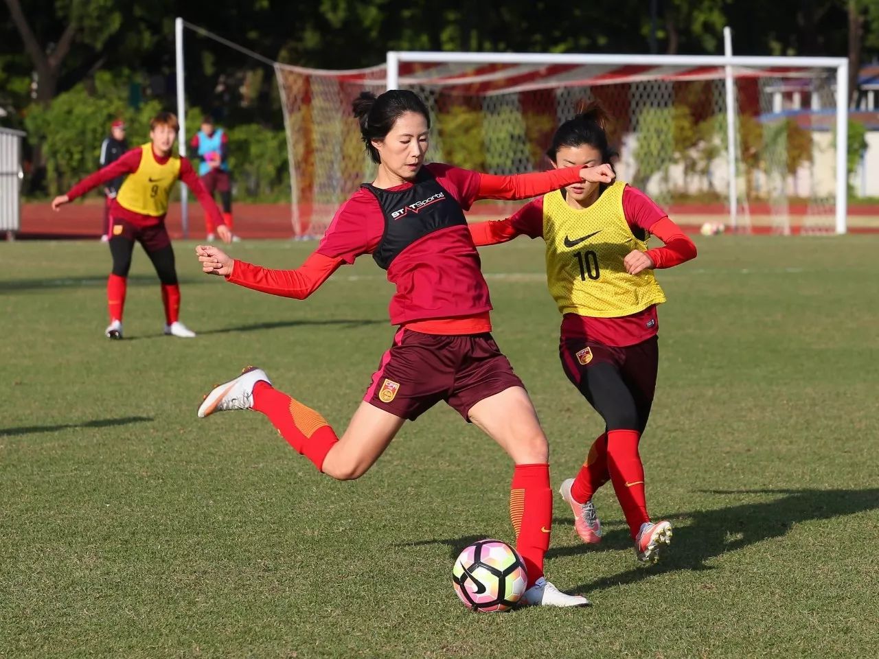 佛山足球比赛2024女足,佛山首支职业女足队备战全国联赛