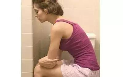 产妇产后尿潴留该怎么处理,产后尿潴留的护理教案