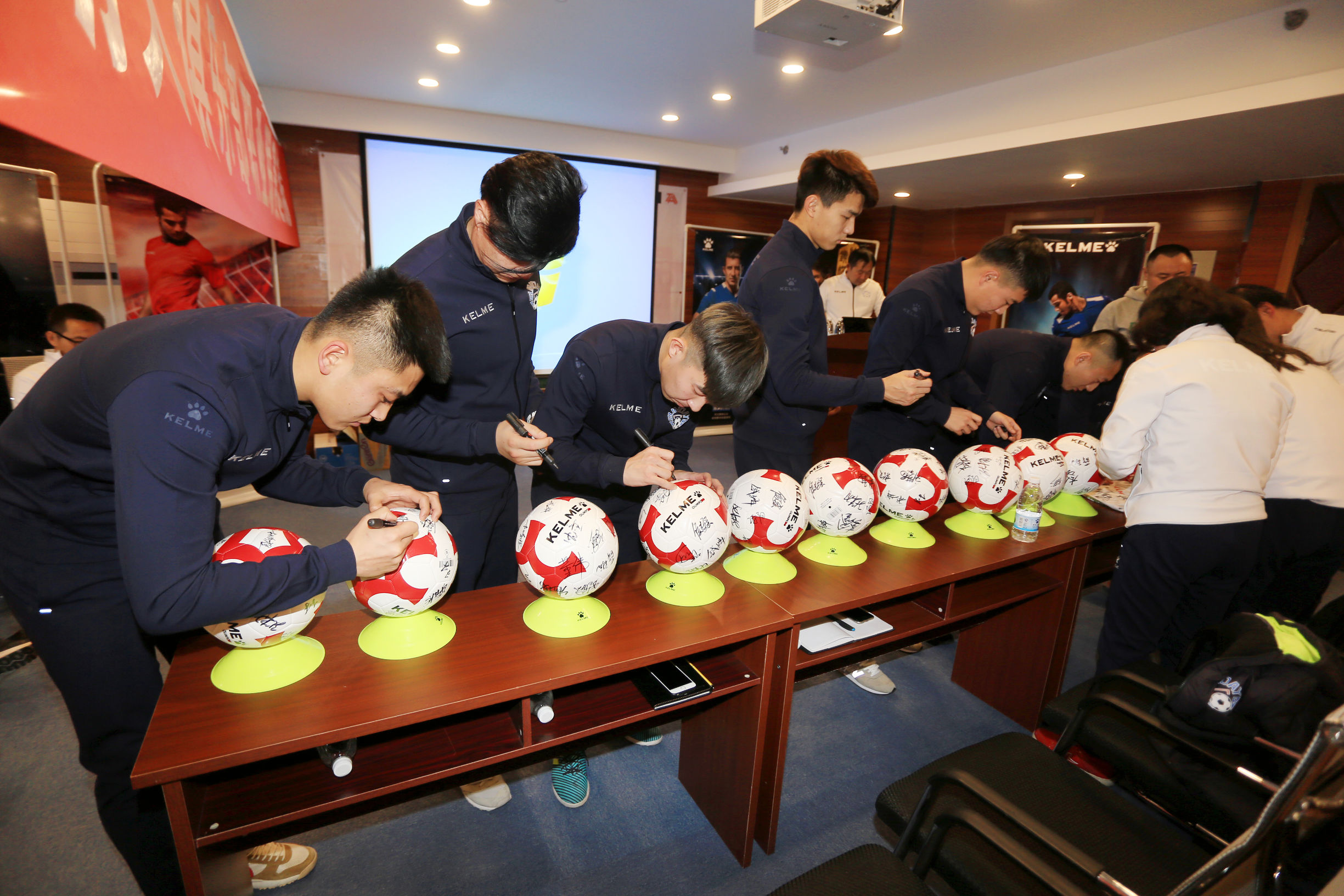 职业联赛淄博来了！淄博星期天职业联赛启航仪式暨冬训动员会举行