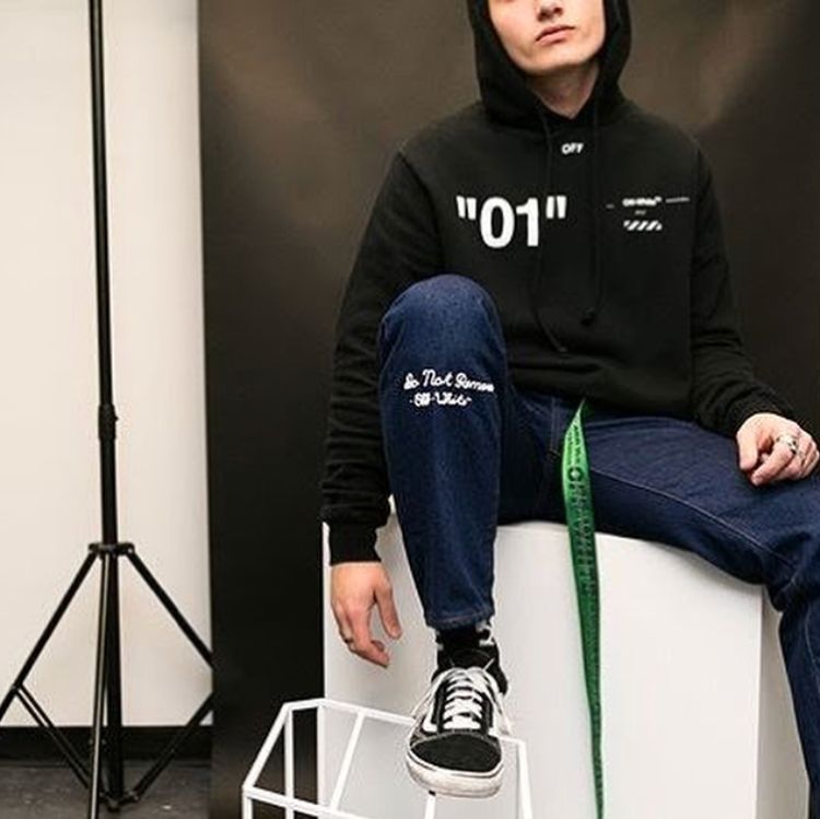 max98高达红,max98猛龙鞋