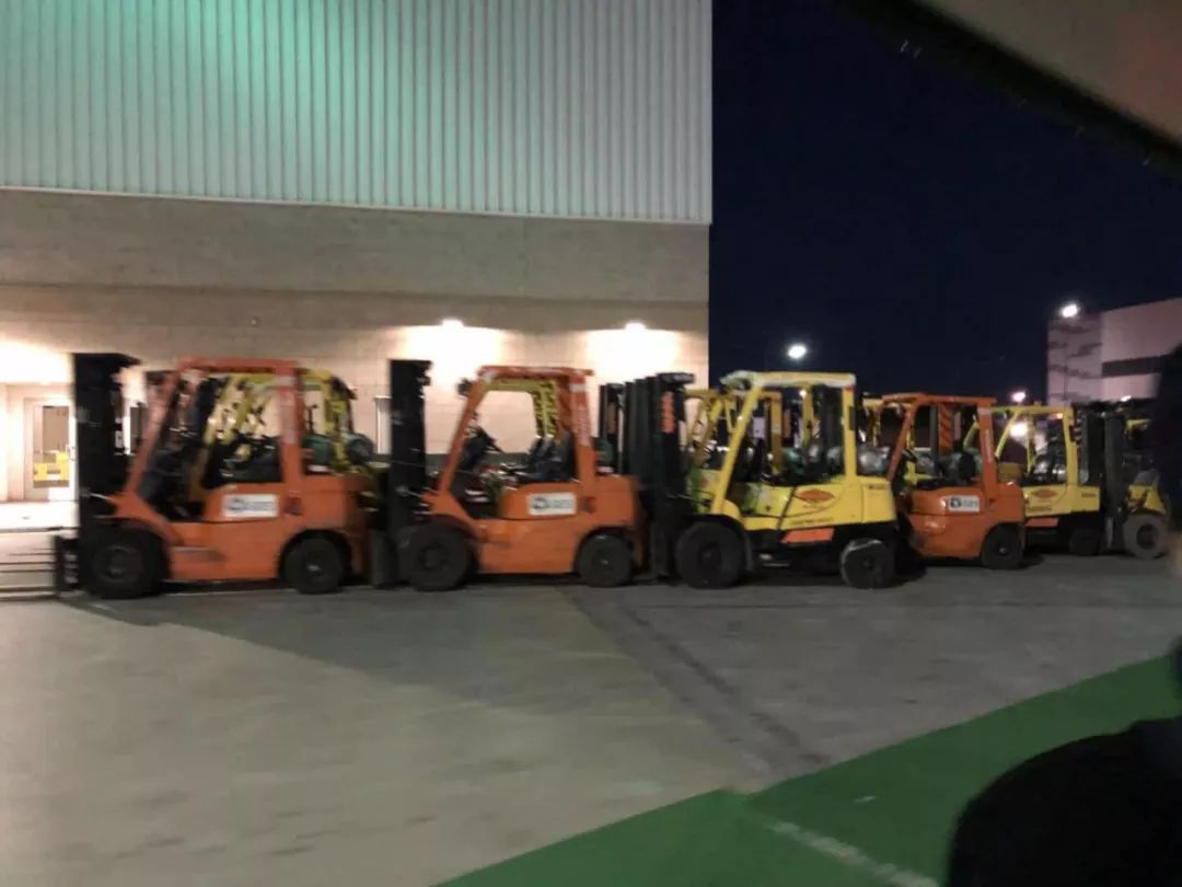 「终结篇」这是玩命的CES，这是玩票的CES｜甲子光年