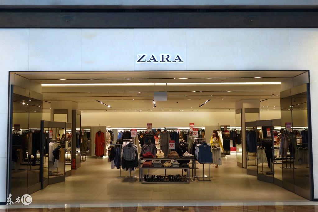 它以高仿起家有专门的律师团队打官司却不敢得罪中国消费者