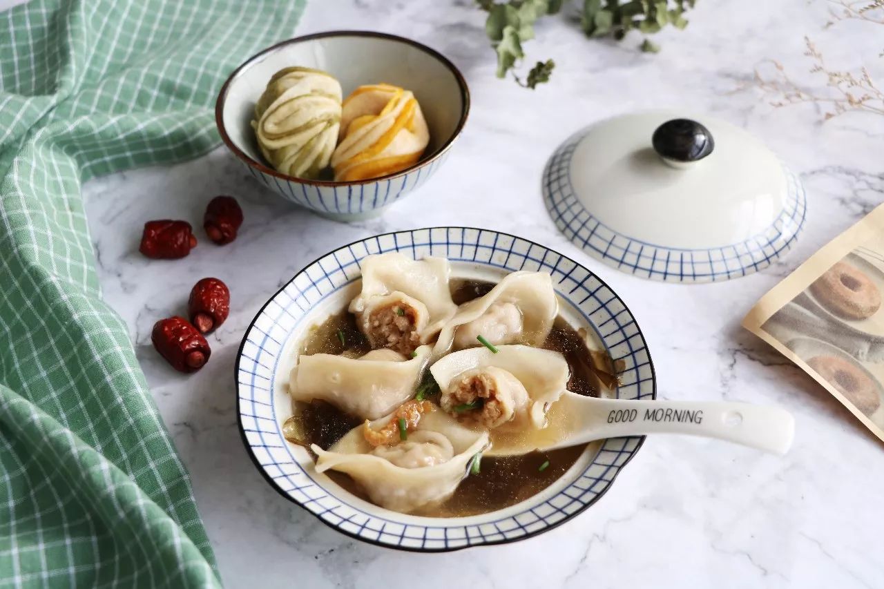 小馄饨馅料这样调才好吃,小馄饨馅儿怎么调最好吃