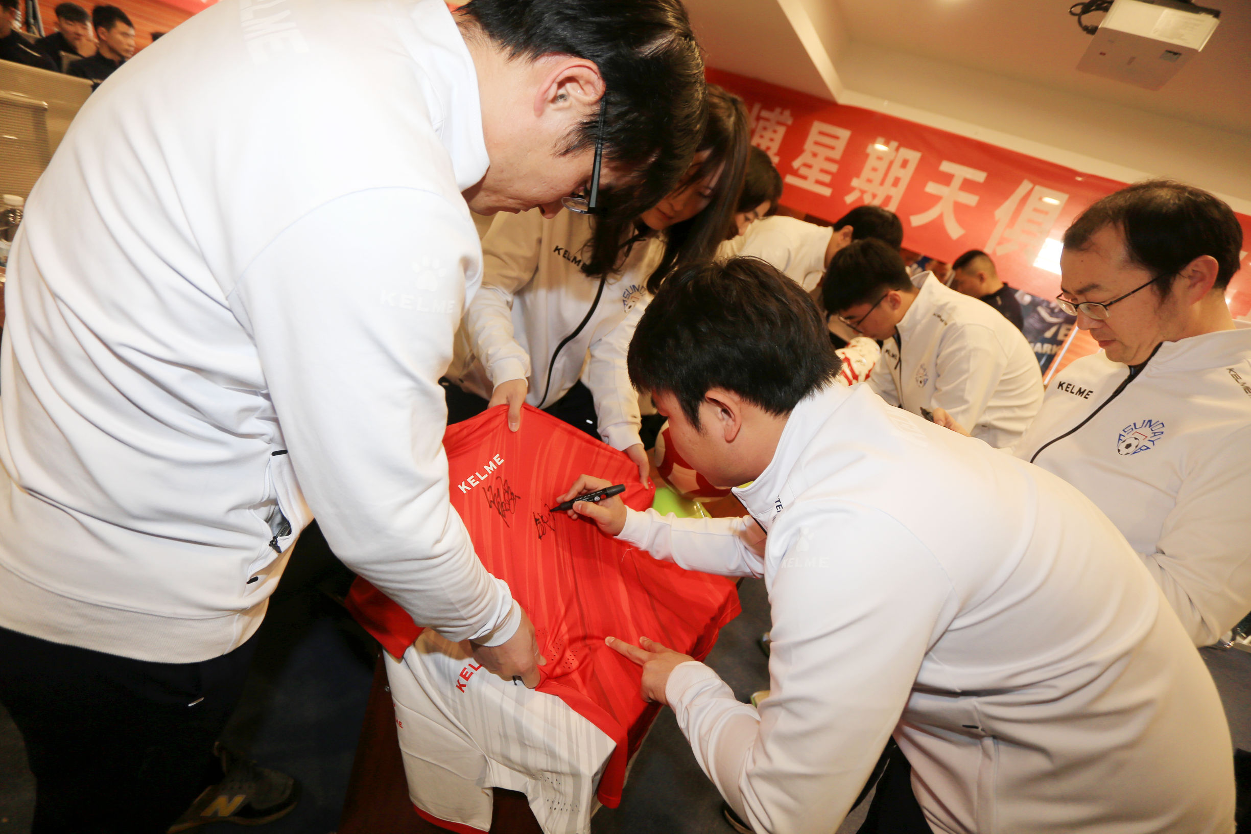 职业联赛淄博来了！淄博星期天职业联赛启航仪式暨冬训动员会举行