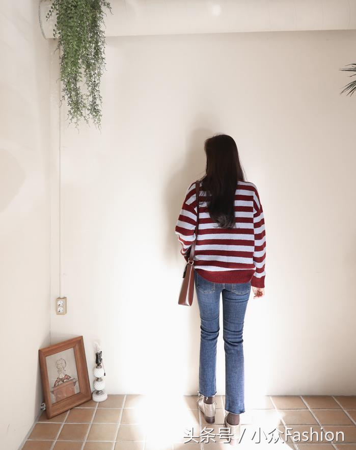 天天美穿搭,条纹毛衣长款宽松慵懒风穿搭