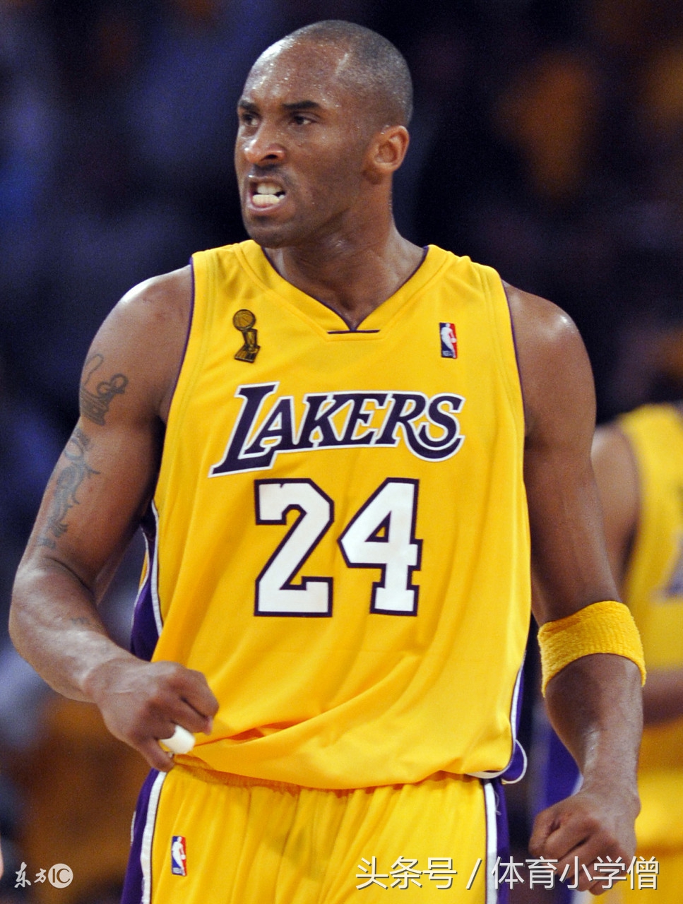 「百万英雄」体育真题“泄漏”，FIFA是什么联赛的简称？万人答错