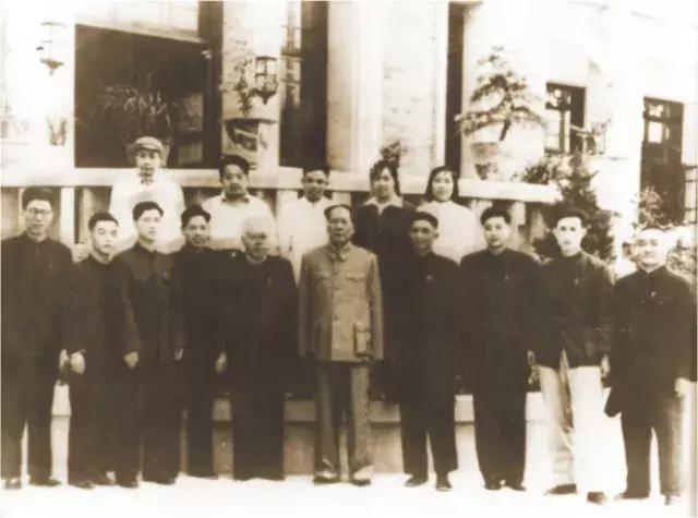 成都红色胜景概览——金牛宾馆