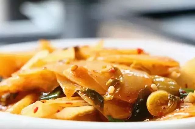 深藏民间的10多家老店，老丽江人集体的回忆，多少米其林都比不上