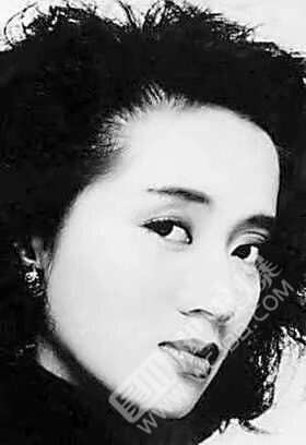 中文翻译很惊艳的英文歌,十首好听的歌曲英文翻译