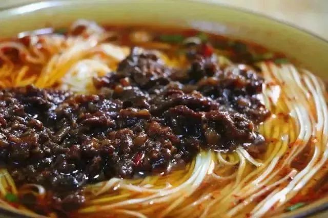 深藏民间的10多家老店，老丽江人集体的回忆，多少米其林都比不上