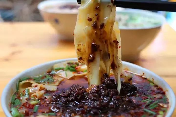 深藏民间的10多家老店，老丽江人集体的回忆，多少米其林都比不上