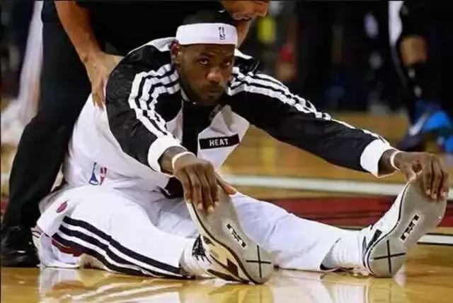 这些出色的男人们，如何谈论瑜伽？