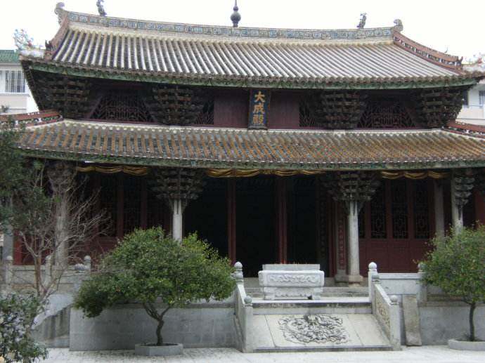 广东兴宁的富人区在哪里,广西兴宁属于哪个市